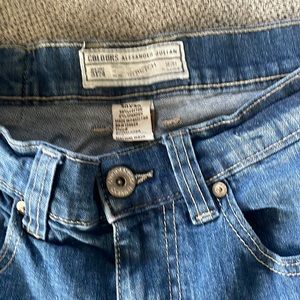Men’s jeans colors by Alexander Julian size 30,30